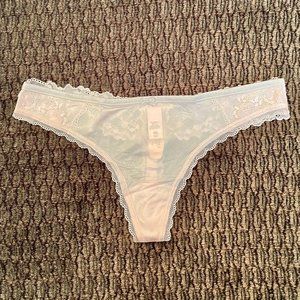 Victoria's Secret Thong Light Pink Satin & Lace, Size M